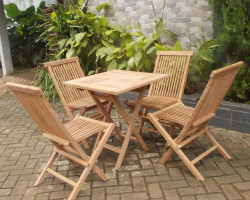 Vrtne garniture in klopi