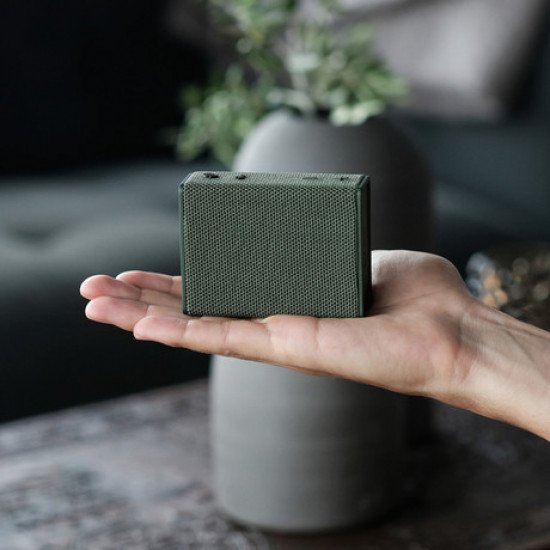 URBANISTA SYDNEY bluetooth zvočnik, TWS, IPX5, Olive Green (olivno zelen) URBANISTA SYDNEY bluetooth zvočnik, TWS, IPX5, Olive Green (olivno zelen)