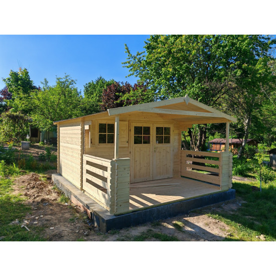 Lesena vrtna uta AGAVA