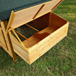 Kokošnjak 50001623 Kokošnjak 50001623